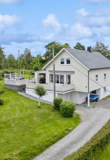 Bilde av Karlbakken 16